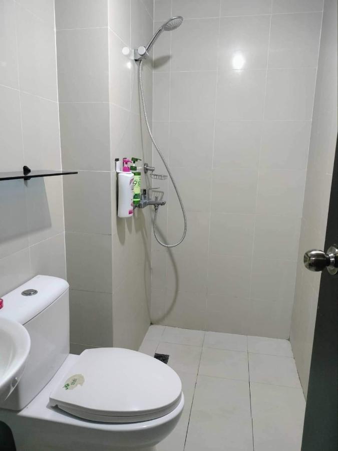 Cubao Manhattanheights Unit 7Ef Tower B, 1Br 马尼拉 外观 照片