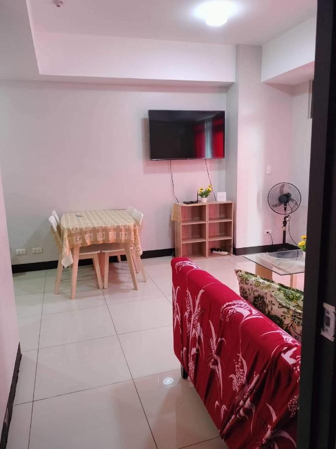 Cubao Manhattanheights Unit 7Ef Tower B, 1Br 马尼拉 外观 照片