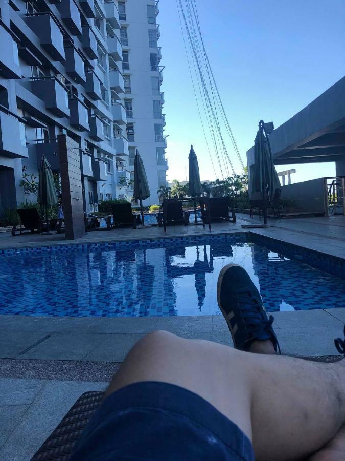 Cubao Manhattanheights Unit 7Ef Tower B, 1Br 马尼拉 外观 照片