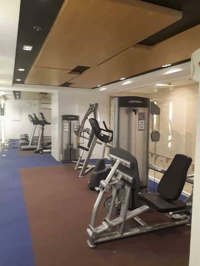 Cubao Manhattanheights Unit 7Ef Tower B, 1Br 马尼拉 外观 照片