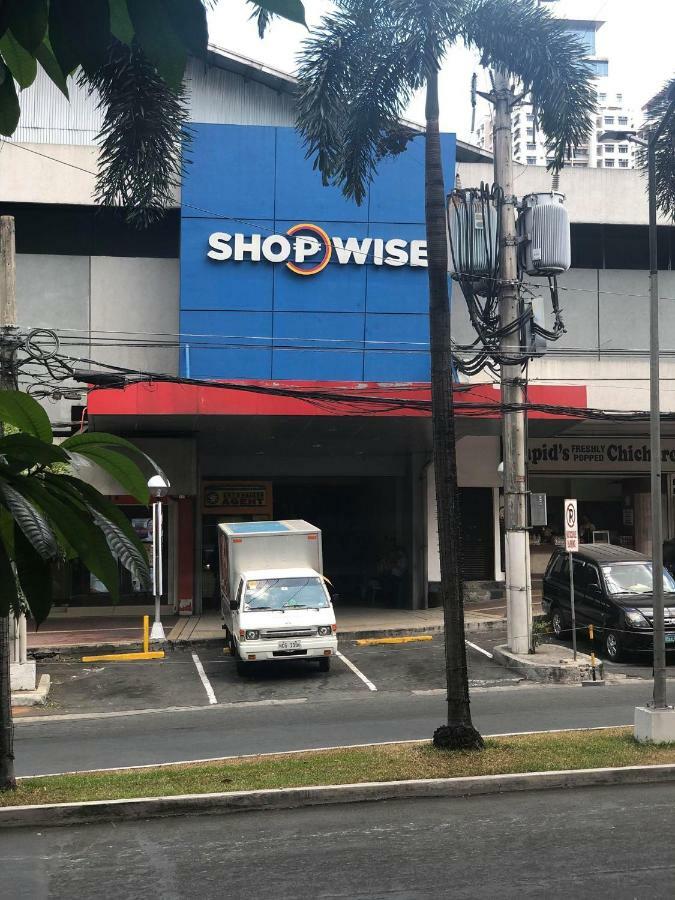 Cubao Manhattanheights Unit 7Ef Tower B, 1Br 马尼拉 外观 照片